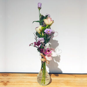 Bouquet pour toi maman 2 300x300 - Composition Angélie (avec vase)